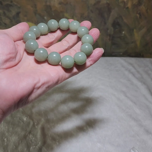 16.1mm Premium Nephrite light green with blue hue bracelet (with certificate) 16.1毫米和田玉且末青白带蓝调手链(带证书)