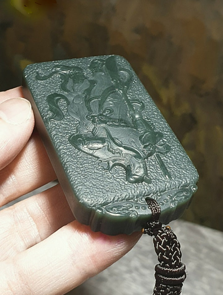 Premium natural deep greenish Nephrite double sides carvings Guan Gong (Guan Yu) pendant/handheld (with certificate) [Natural Crystal] 和田玉塔青深绿双面雕刻忠义护国关公吊坠/手把(带证书) ~~~ 神威遠鎮協天護國, 心昭日月忠義千秋。