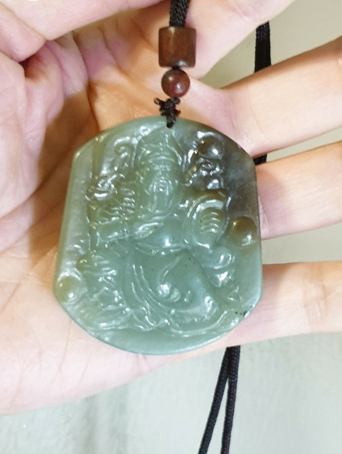 Premium natural untreated brownish greenish Nephrite Guan Gong pendant (with certificate) [Natual Crystal] 和田玉且未料青白糖玉关公吊坠(带证书)