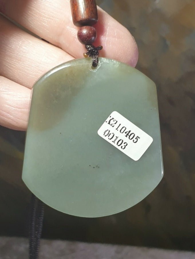 Premium natural untreated brownish greenish Nephrite Guan Gong pendant (with certificate) [Natual Crystal] 和田玉且未料青白糖玉关公吊坠(带证书)