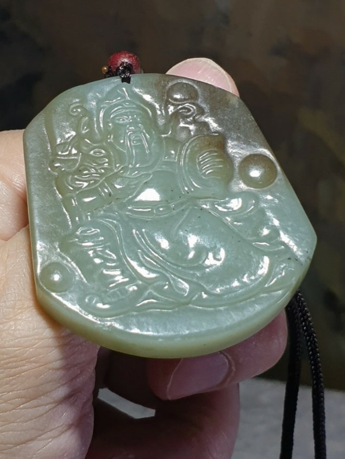 Premium natural untreated brownish greenish Nephrite Guan Gong pendant (with certificate) [Natual Crystal] 和田玉且未料青白糖玉关公吊坠(带证书)