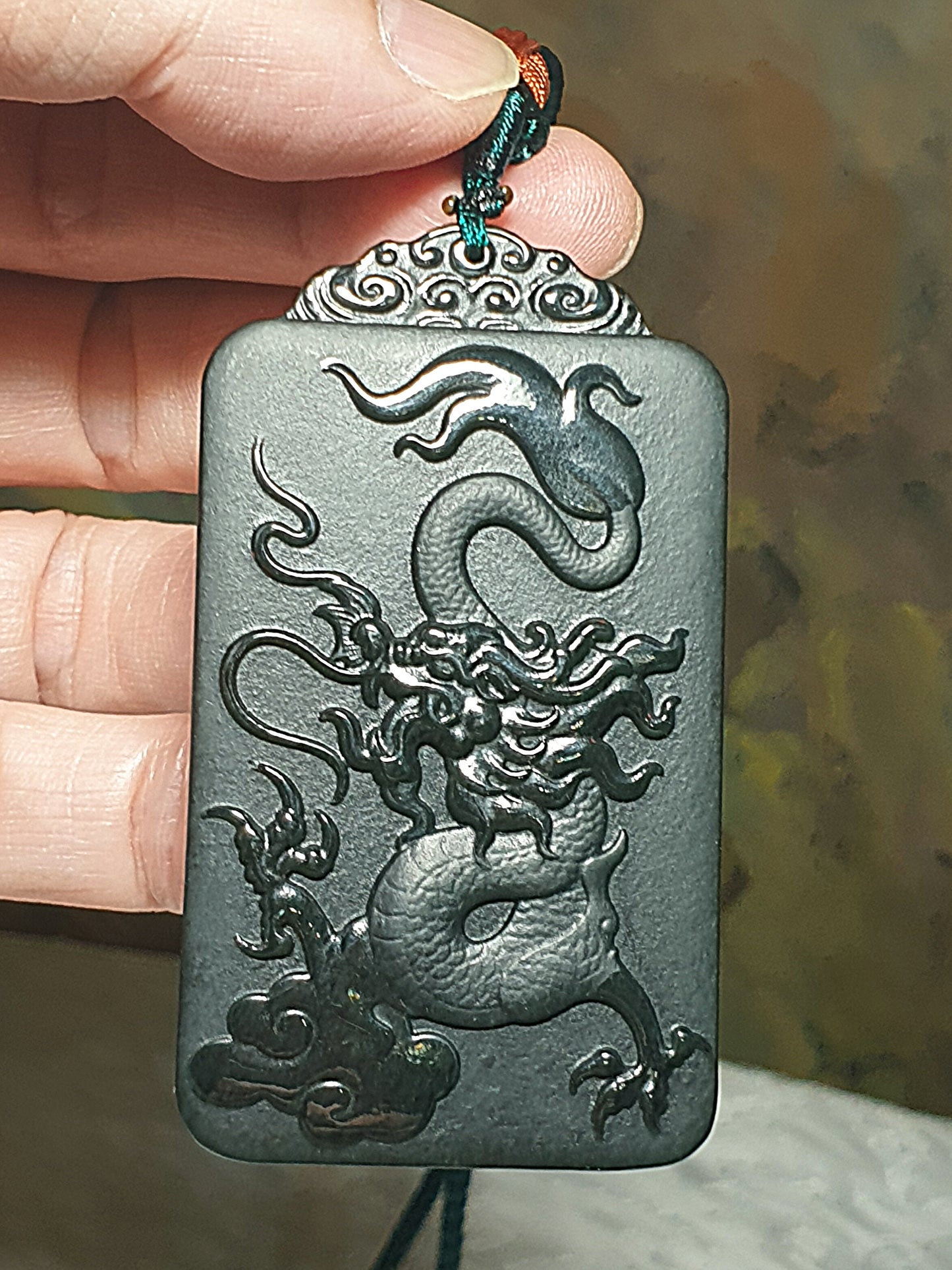 Premium natural ink green Nephrite double sides carvings Heroic Guan Gong (Guan Yu) on horse and Dragon pendant/handheld (with certificate) [Natural Crystal] 和田玉塔青墨绿双面雕刻武财神关公飞龙在天吊坠/手把(带证书) 英姿飒飒 战神过五关斩六将