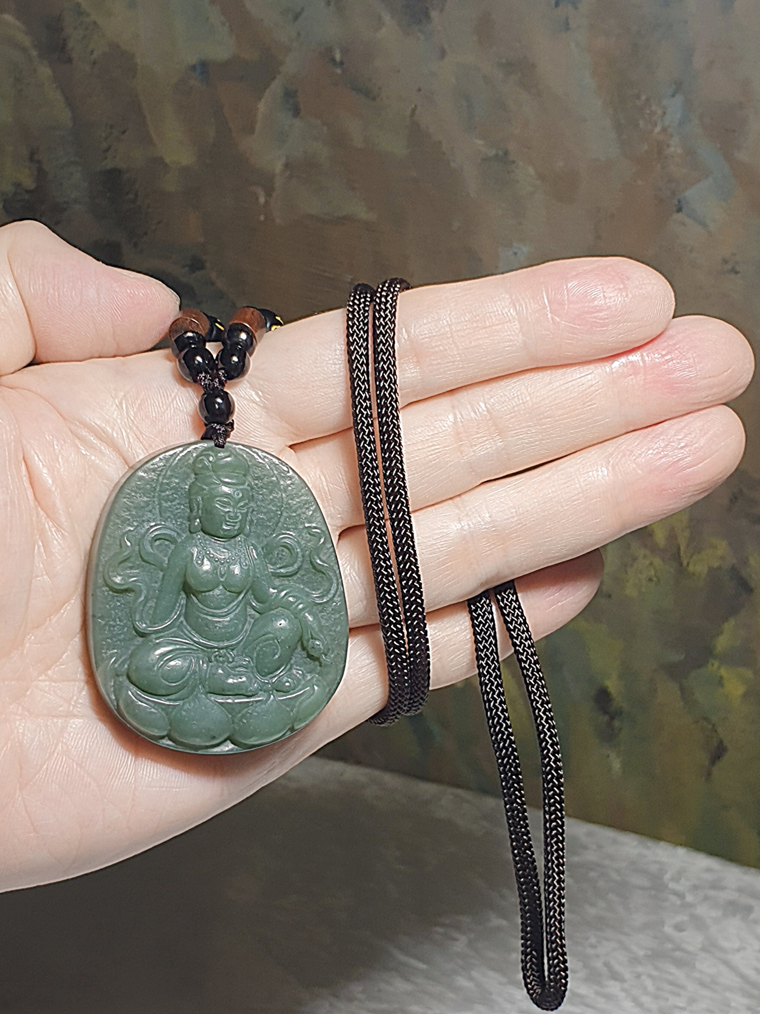 Kwan yin hot sale jade pendant