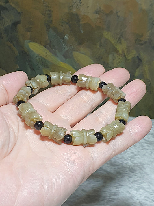 Premium Nephrite caramel brown double sides Lotus bracelet/handheld (with certificate) [Natural Crystal] 和田玉糖玉雕刻双面莲花手链/手持(带证书)