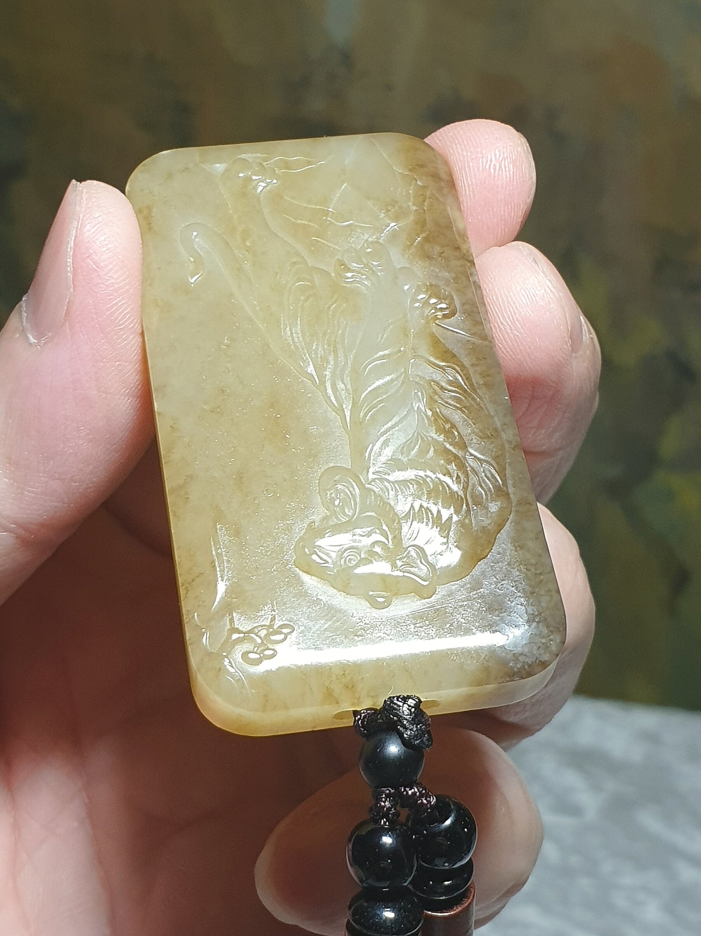 Premium high greasiness natural untreated Nephrite caramel brown Tiger in Landscape Jade pendant (with certificate) [Natual Crystal] 细腻油润和田玉且末深浅糖虎牌(带证书)