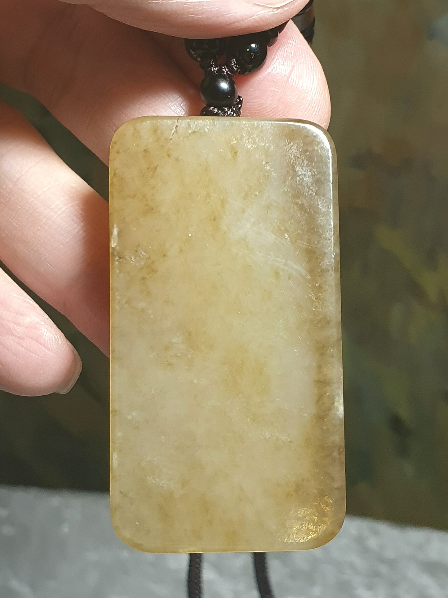 Premium high greasiness natural untreated Nephrite caramel brown Tiger in Landscape Jade pendant (with certificate) [Natual Crystal] 细腻油润和田玉且末深浅糖虎牌(带证书)