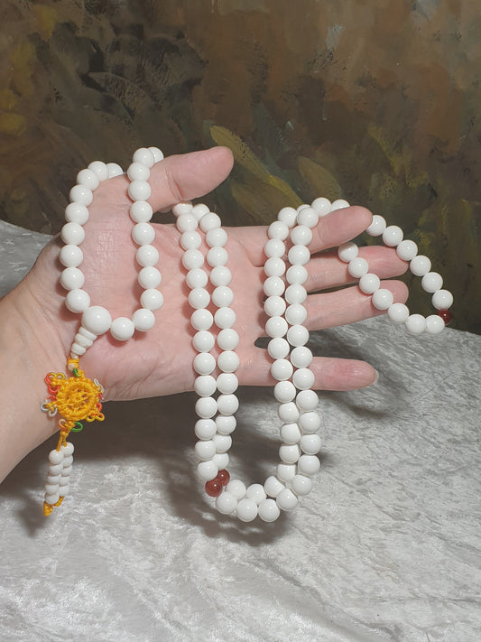 Aged 10mm "Che Qu" 108 beads mala necklace/ multiple loops bracelet/handheld 老料10毫米硨磲108念珠/项链/多圈手链/手持