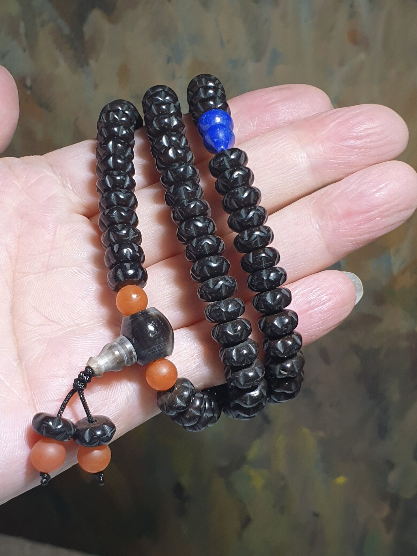 9mm Coconut Pedicel carved Bai Xiang Zi 108 mala necklace with a 10.3mm aged Baoshan Nan Hong carved Bai Xiang Zi, natural untreated Lapis lazuli Hulu and Tibetan Hulu guru bead 9毫米椰蒂雕刻百(柏)香子108念珠项链配10.3毫米老矿保山南红百香籽、原矿青金石葫芦、藏式佛头及7毫米保山南红