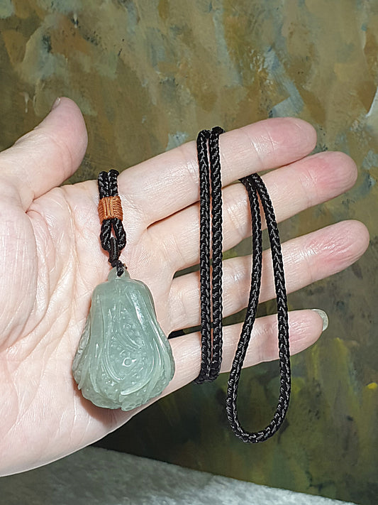 44 grams Premium Nephrite light green with slight blue hue large Chinese Cabbage pendant (with certificate) 44克和田玉且末藍调青白大发财(白菜)吊坠(带证书)