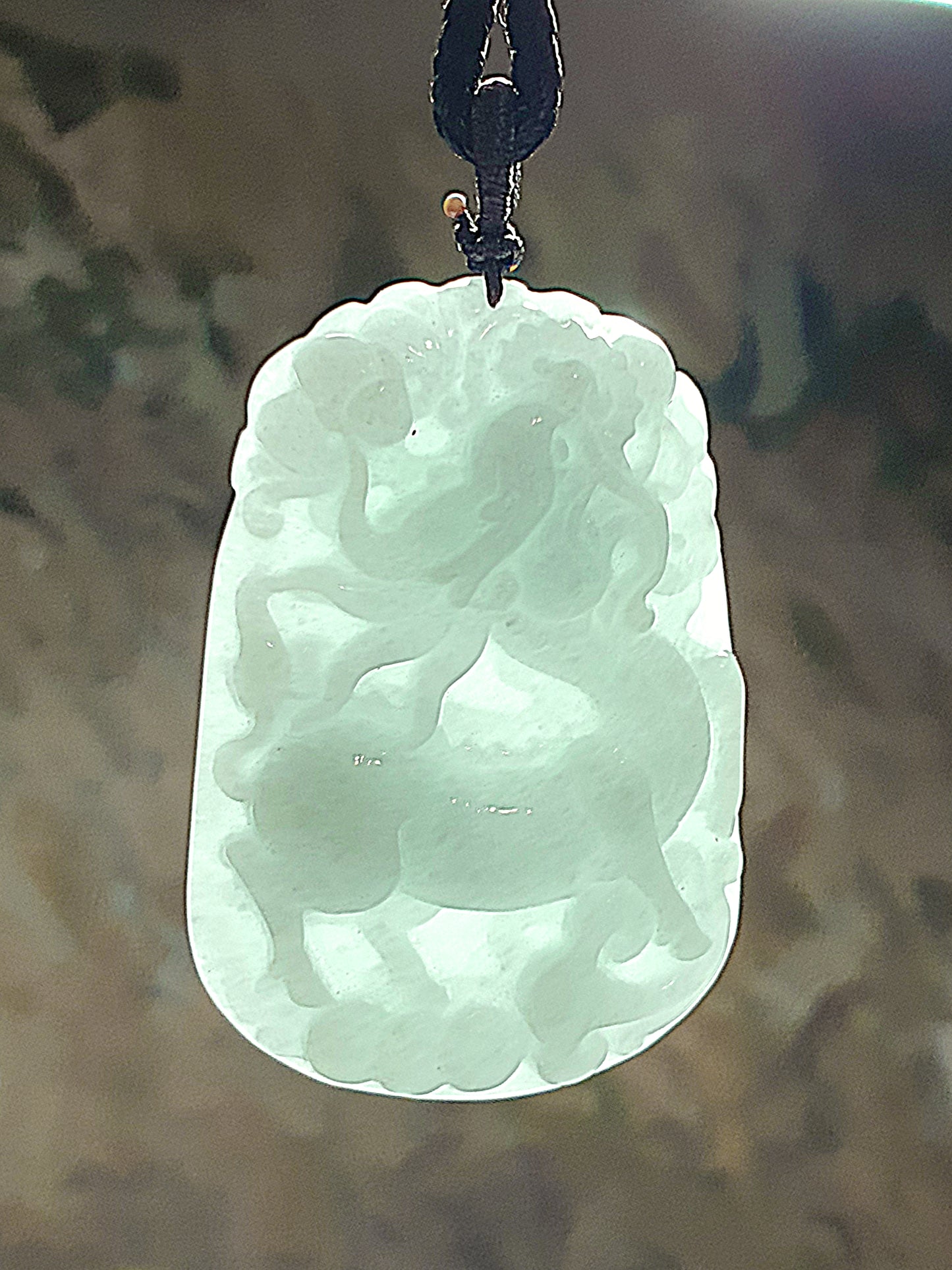 Type A Jadeite light bluish green Qilin (Kirin) pendant (with certificate) 翡翠淡蓝绿麒麟吊坠(带证书)