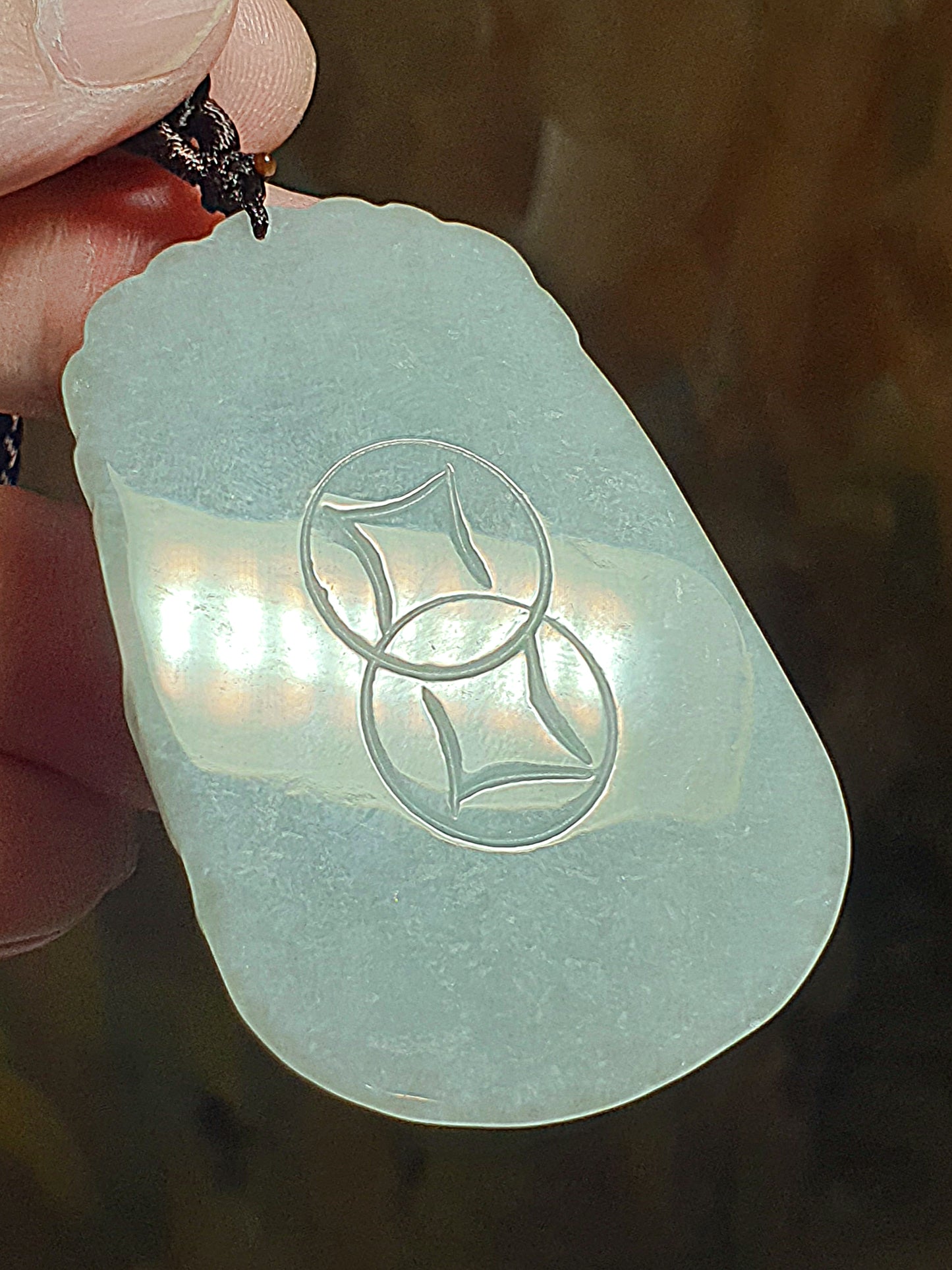 Type A Jadeite light bluish green Qilin (Kirin) pendant (with certificate) 翡翠淡蓝绿麒麟吊坠(带证书)