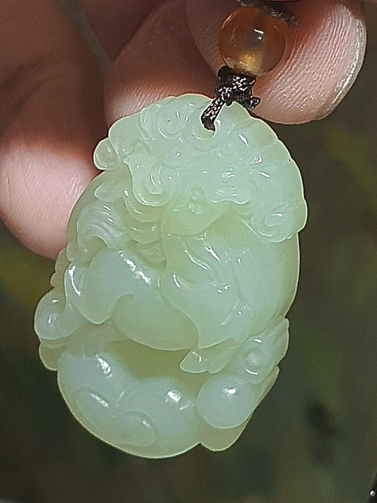 Natural untreated Nephrite light greenish Horse Jade pendant (with certificate) 和田玉浅绿马吊坠(带证书)
