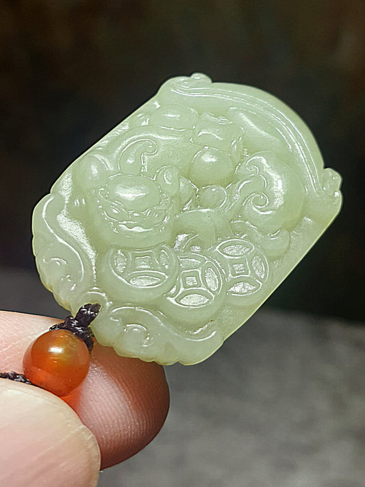 Nephrite light green Pi Xiu, Ancient Copper Coins & Ruyi Jade pendant (with certificate) [Natural Crystal] 和田玉淡绿貔貅铜线如意吊坠(带证书)