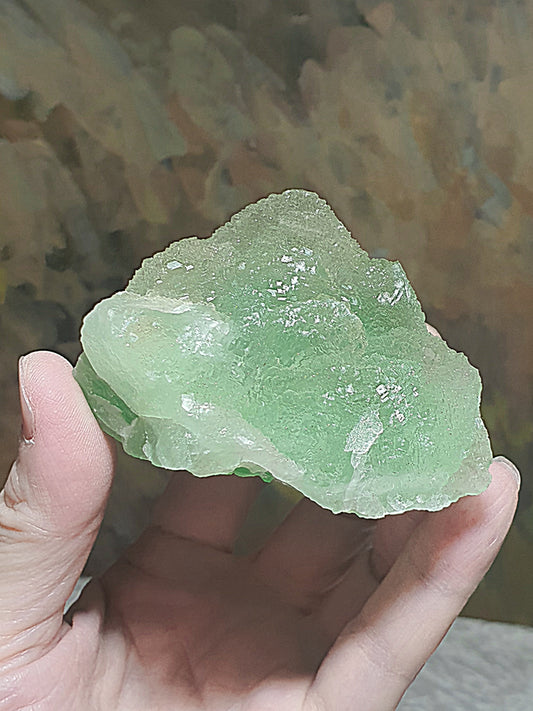 300 grams+ Raw apple green Fluorite pyramid shape crystals matrix  [Natural crystal] 300克+ 天然苹果绿螢石原石金字塔型晶簇