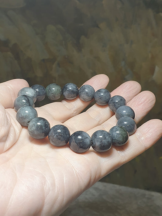 13.3mm Natural untreated Burma Jade (Type A Jadeite) "Black Fowl (black & white together)" bracelet (with certificate) [Natural Crystal] 13.3毫米翡翠乌鸡种(黑白相混)手链(带证书)