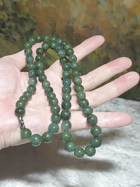 9.6mm Natural untreated Burma Jade (Type A Jadeite) light green with yellow hue Jade necklace (with certificate) [Natural Crystal] 9.6毫米翡翠淡绿带黄调项链(带证书)