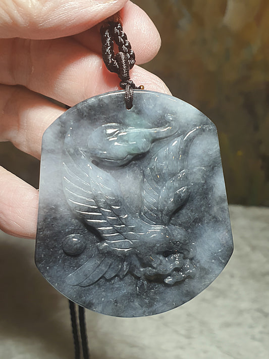 Type A Jadeite "Black Fowl (black & white)" Flying Eagle Jade pendant (with certificate) 翡翠乌鸡种(黑白)飞鹰吊坠(带证书)