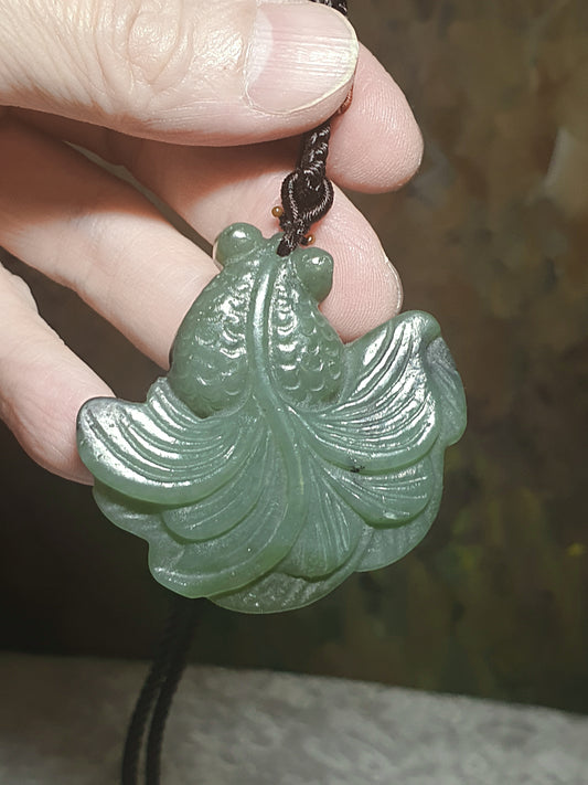 Nephrite greenish Goldfish Jade pendant (with certificate) 和田玉青绿金鱼吊坠(带证书)