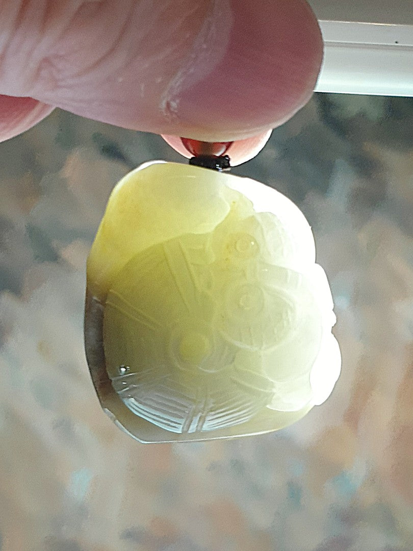 Hetian Pebble Nephrite hand carved Goldfish & Bamboo Basket Jade pendant (with certificate) [Natural Crystal] 和田玉籽玉全手工雕刻年年有余(金鱼、鱼篓)吊坠(带证书)