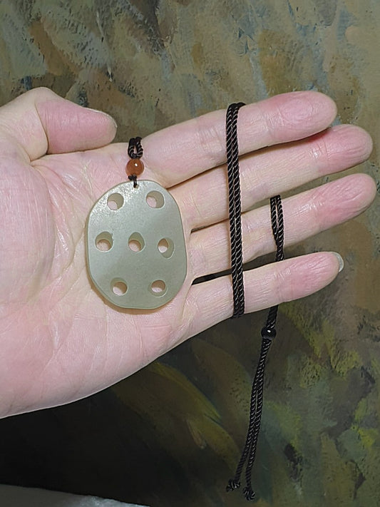 Nephrite Qinghai light yellowish greenish Lotus Root "Lu Lu Tong" pendant (with certificate) [Natural Crystal] 和田玉淡青黄手工雕刻藕片路路通吊坠(带证书)