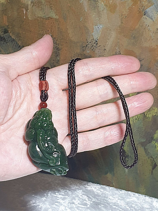 Natural Nephrite strong spinach green with yellow hue hand carved 3-dimensional Pi Xiu Jade pendant/handheld(with certificate) 和田玉碧玉乌兰海黄调菠菜绿纯手工雕刻立体貔貅吊坠/手把(附证书)