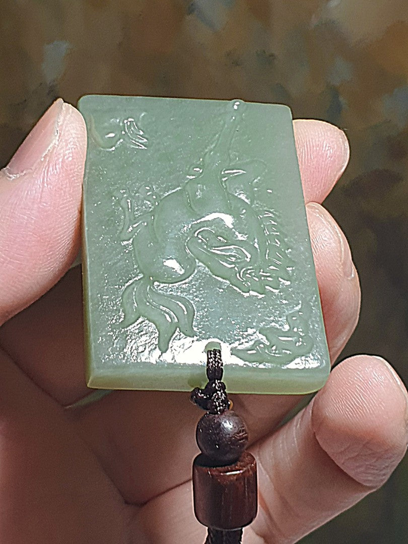 Nephrite light greenish Horse and Bat Jade pendant (with certificate) [Natural Crystal] 和田玉青白福(蝙蝠)马吊坠(带证书)