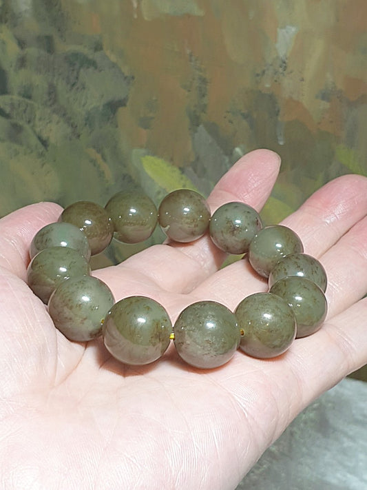 16mm Premium Nephrite light greenish caramel brownish bracelet (with certificate) [Natural Crystal] 16毫米和田玉且末青白糖手链(带证书)