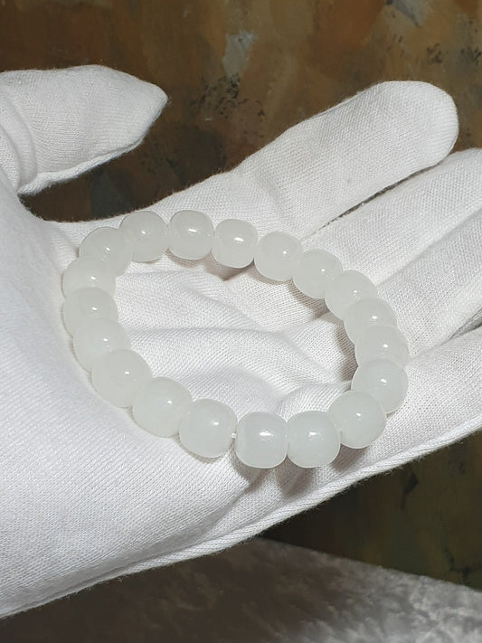 10.5mm Nephrite Qinghai Icy whitish traditional old style beads Jade bracelet (with certificate) [Natural Crystal] 10.5毫米和田玉冰白老型珠手链(带证书)